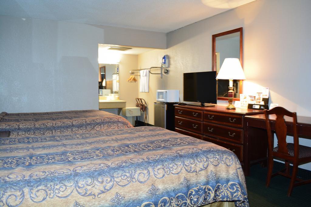 Red Carpet Inn And Suites Scranton Exterior foto