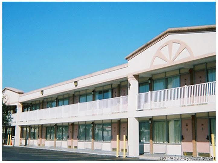 Red Carpet Inn And Suites Scranton Exterior foto