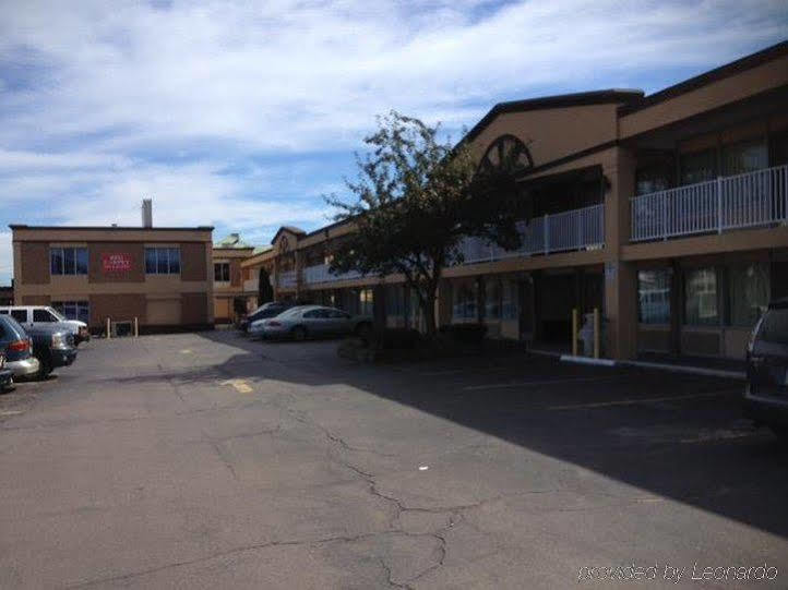 Red Carpet Inn And Suites Scranton Exterior foto